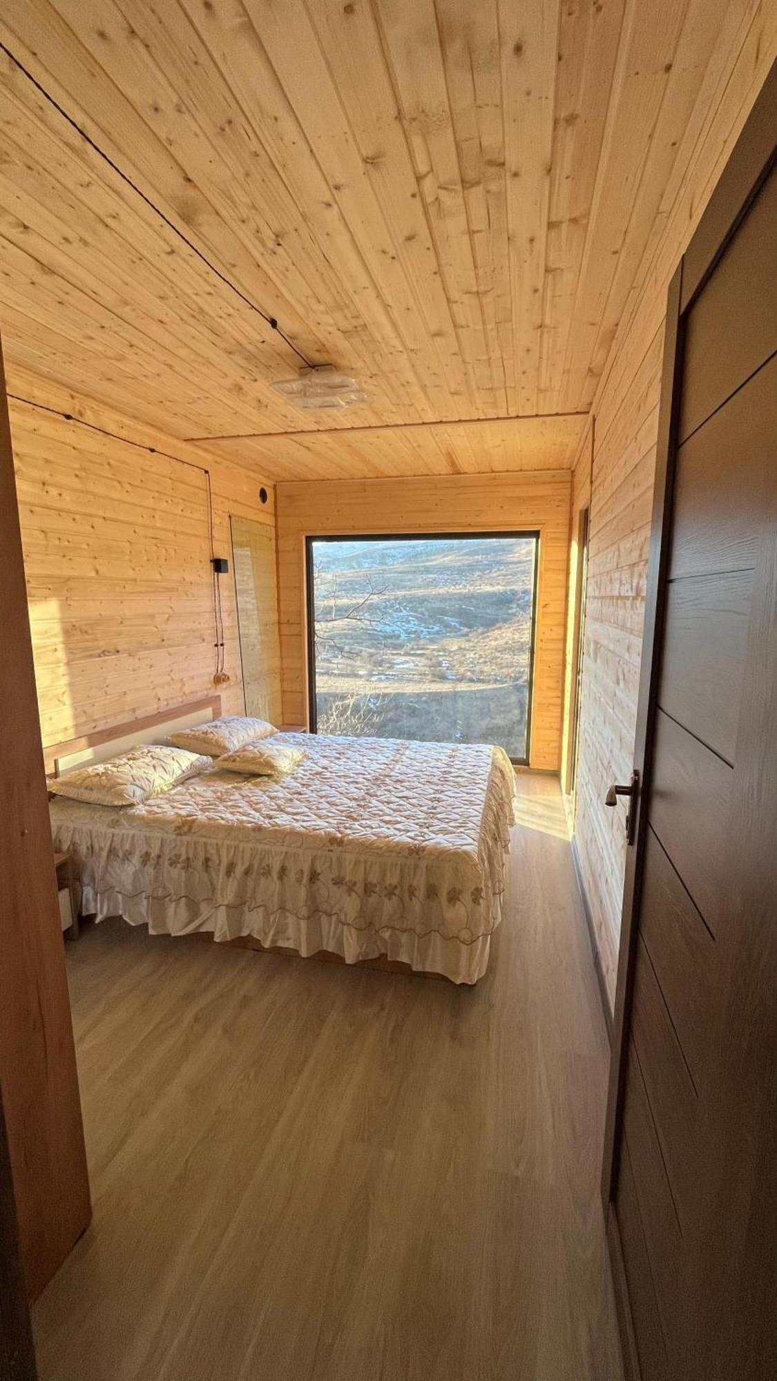 Old Byurakan Gouest House Chambre photo